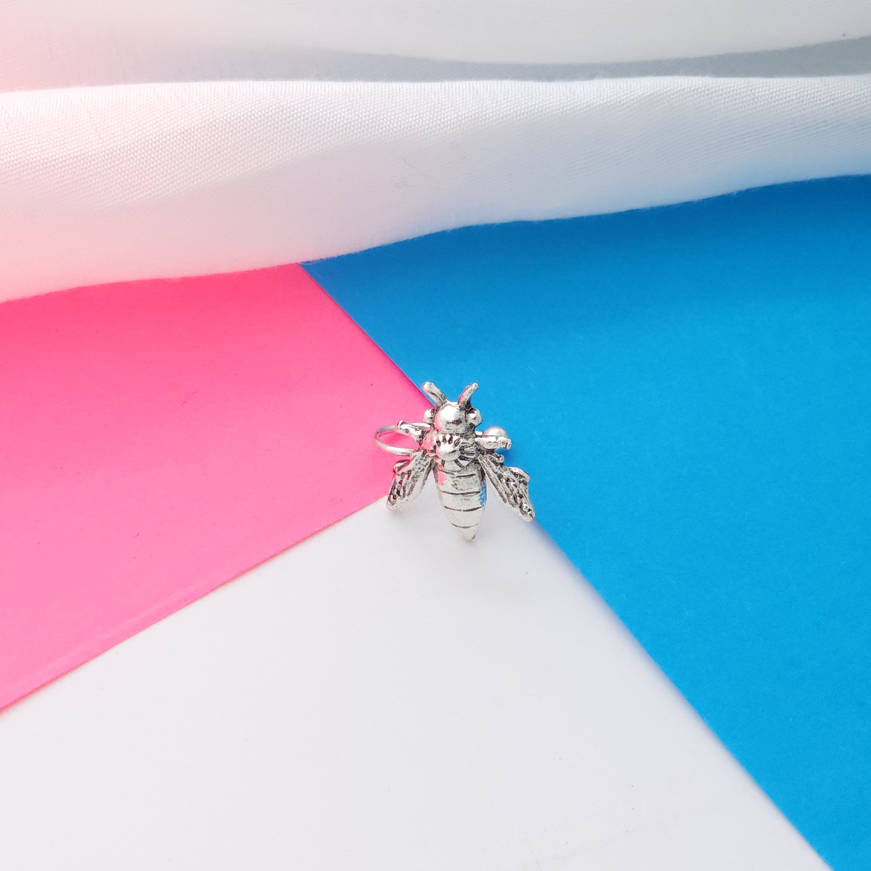 Queen Bee Clip-On (Single Earring)
