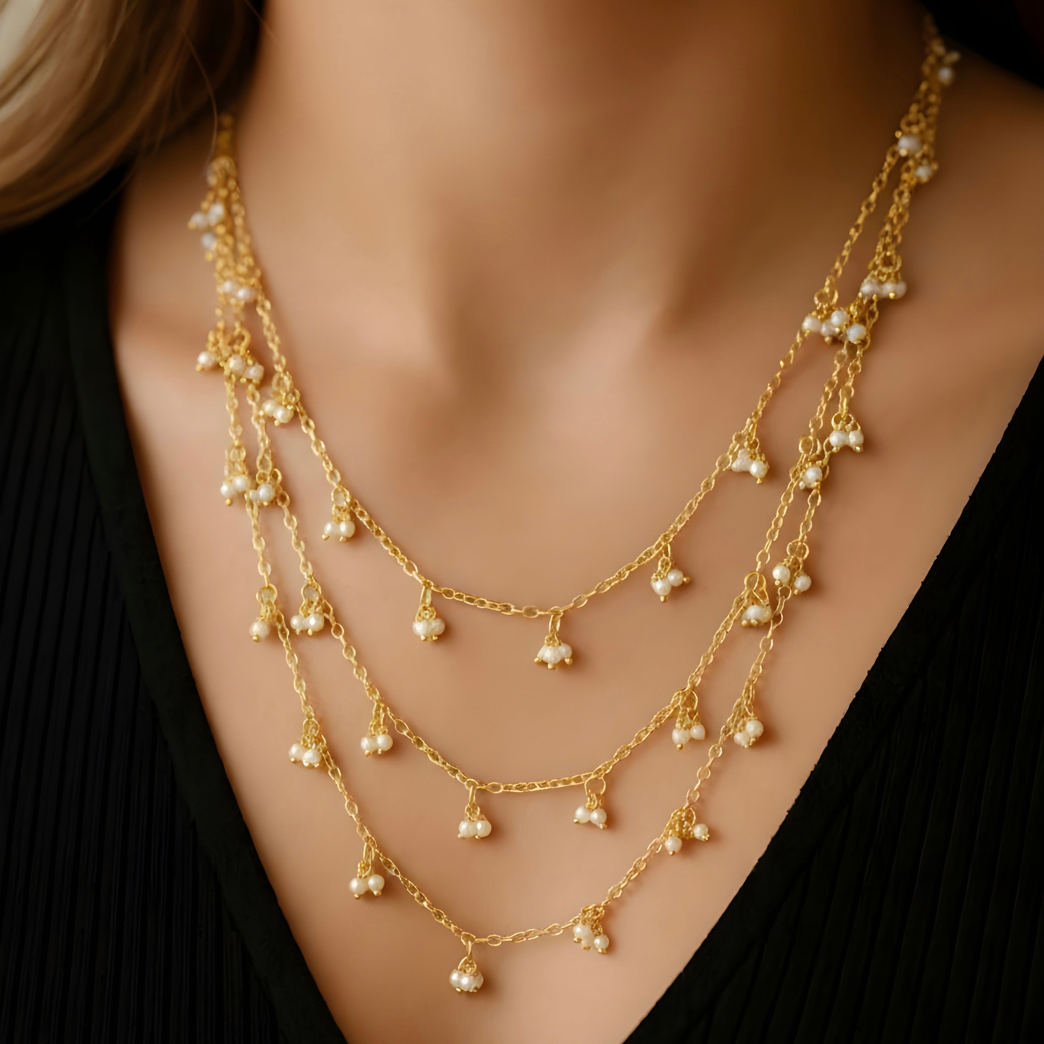 Riwaayat Strings – Triple Layer Pearl Haar