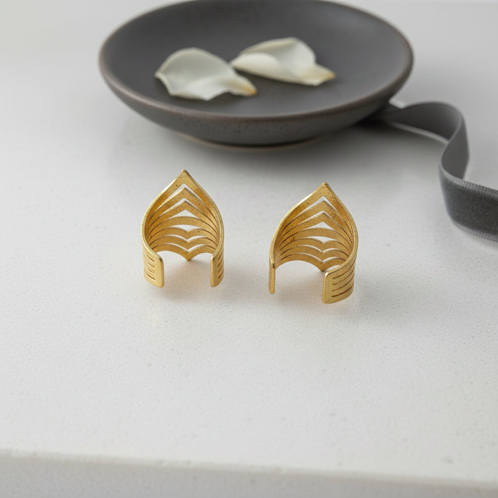 Auraline Minimal Ear Cuff