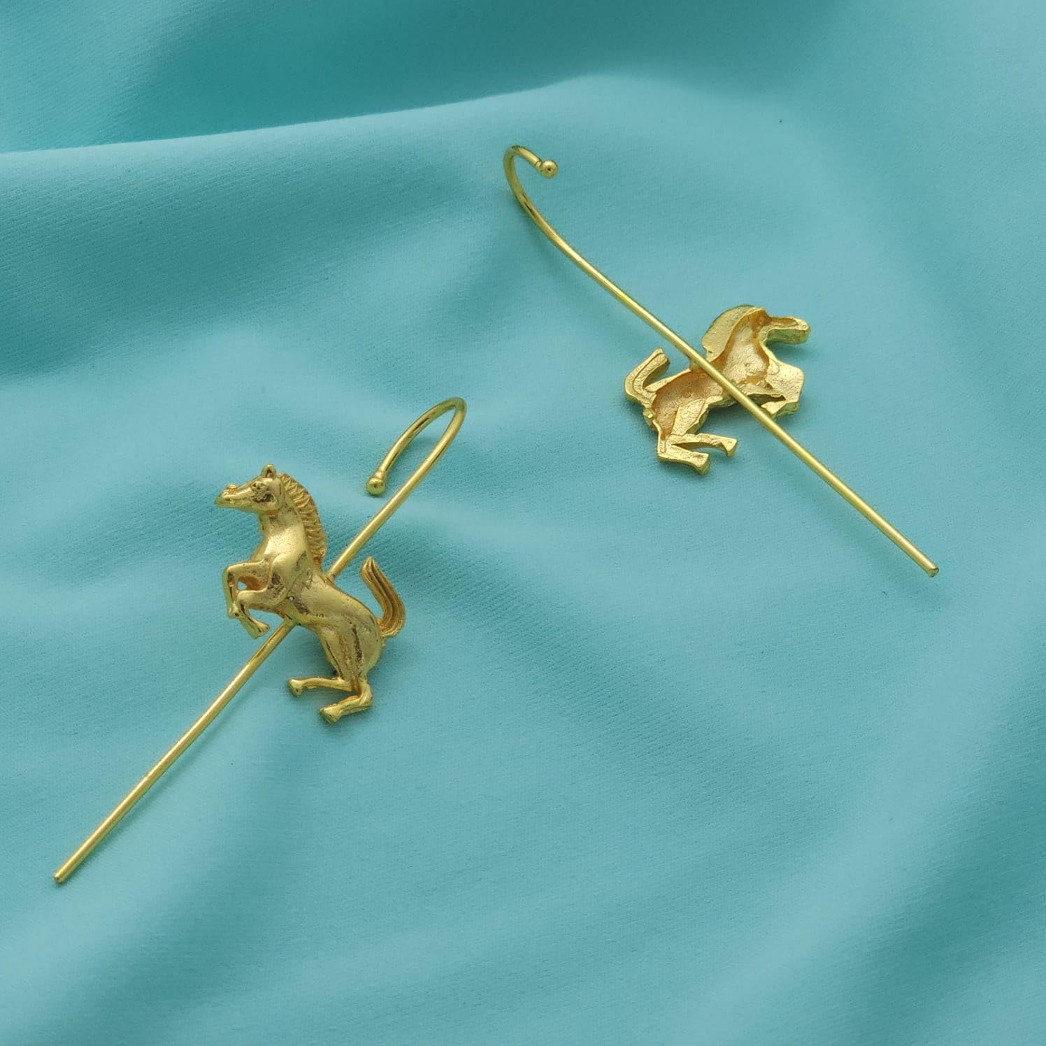 Ashwa Arise – Rearing Horse Needle Earcuffs