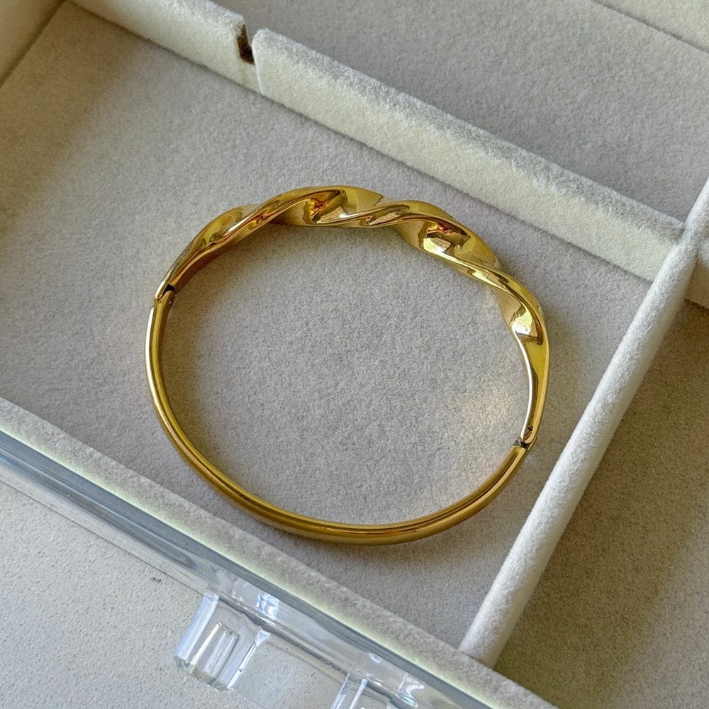 Golden Wave Twist Bracelet