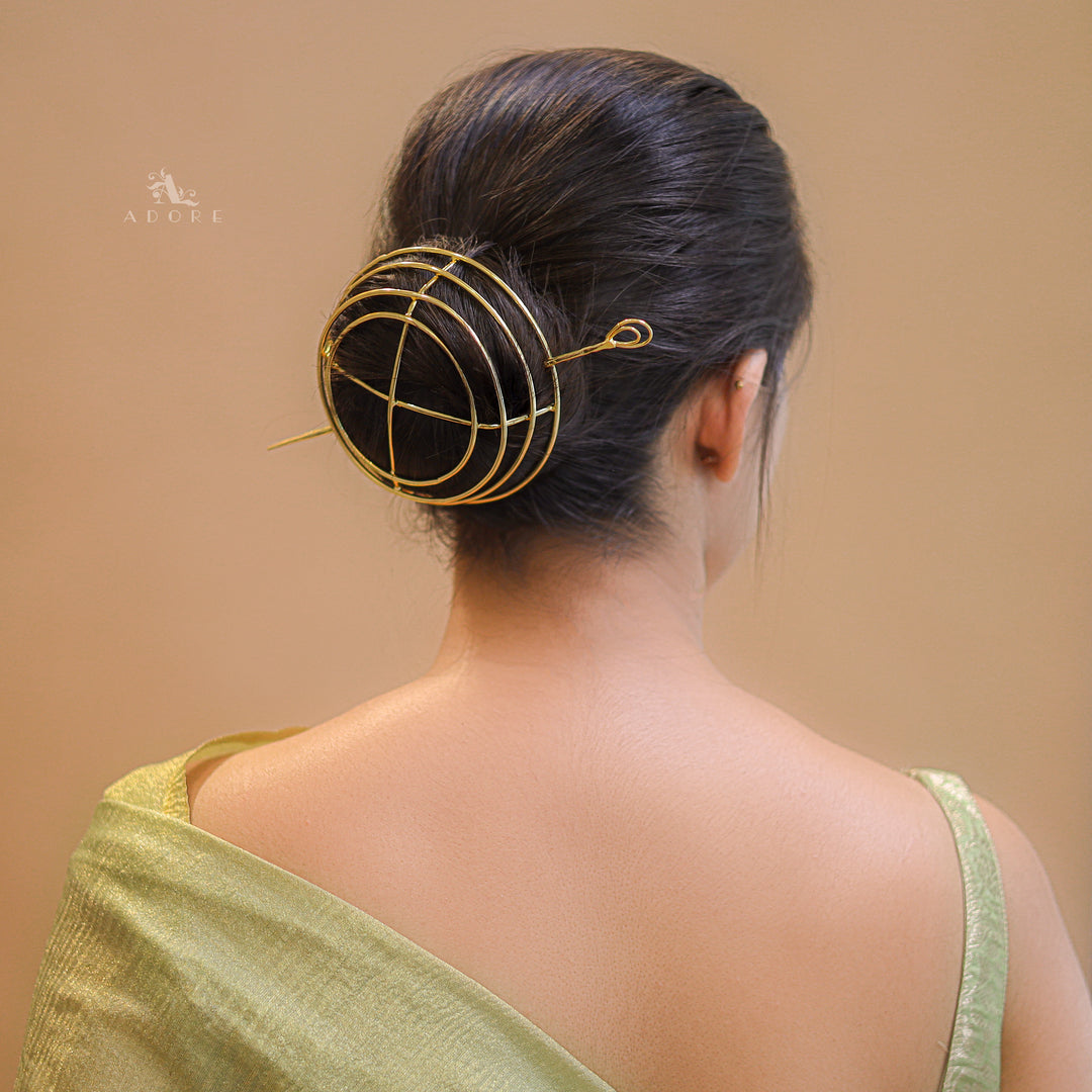 Aurora Circle Bun Cage