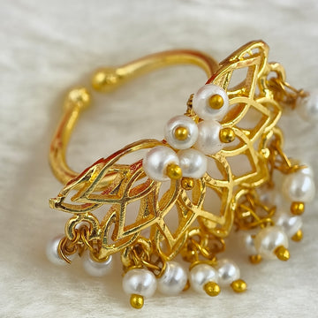 Ghoonghat – Jaal Pearl Dome Adjustable Ring